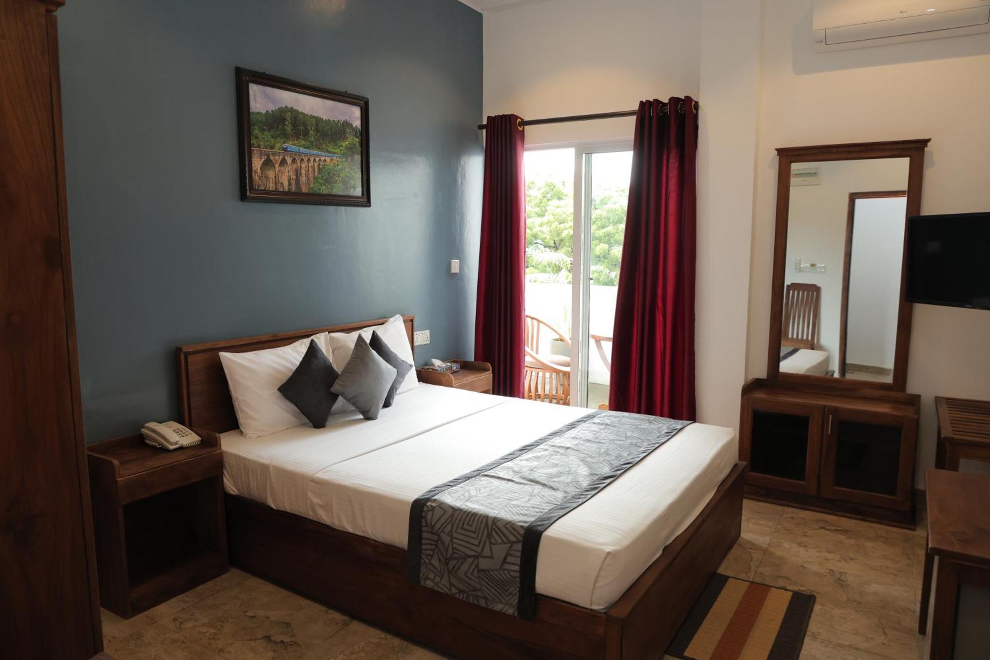 Pearl Island Inn Джафна Екстериор снимка